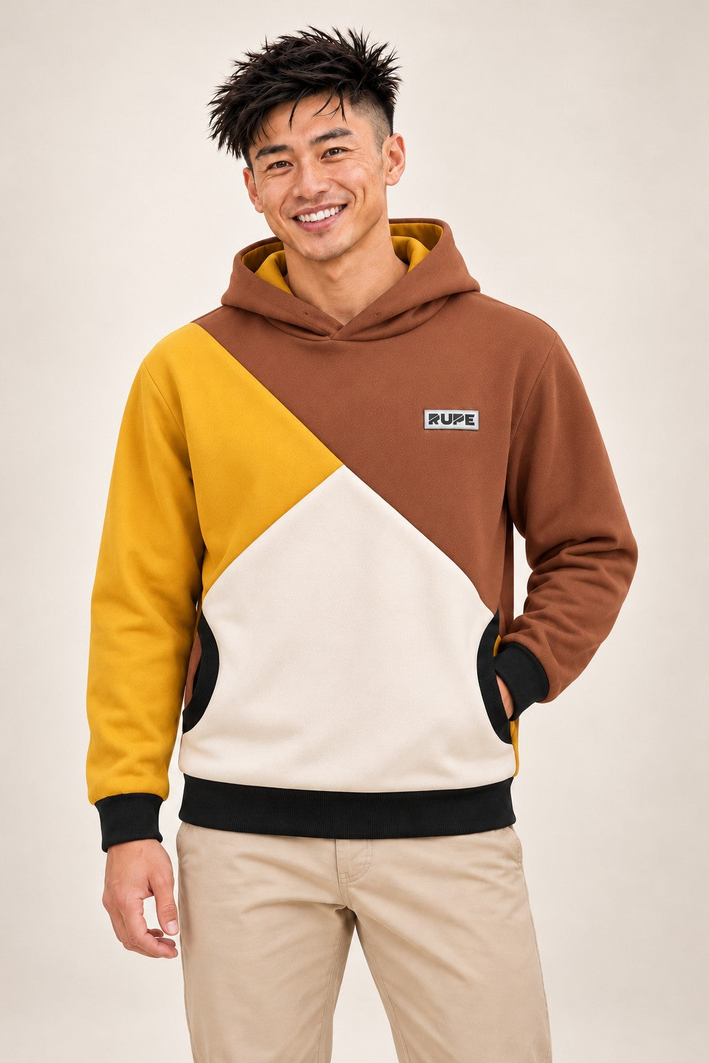 Felpa con cappuccio DIHEDRAL Elm a 3 colori indossata da uomo - fronte - Rupe Clothing