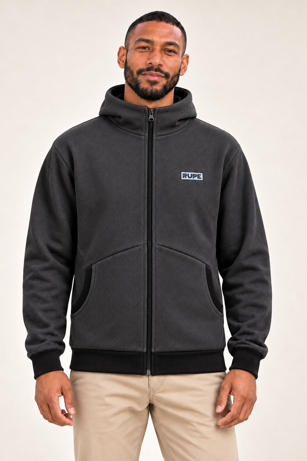 Felpa con zip intera e cappuccio CRACK Anthracite indossata da uomo - fronte - Rupe Clothing